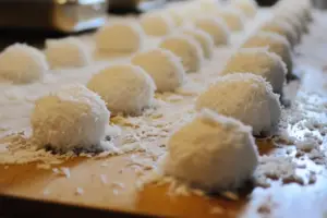 No-Bake Coconut Snowballs No-Bake Coconut Snowballs