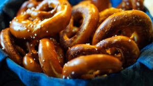 Basic Soft Pretzels